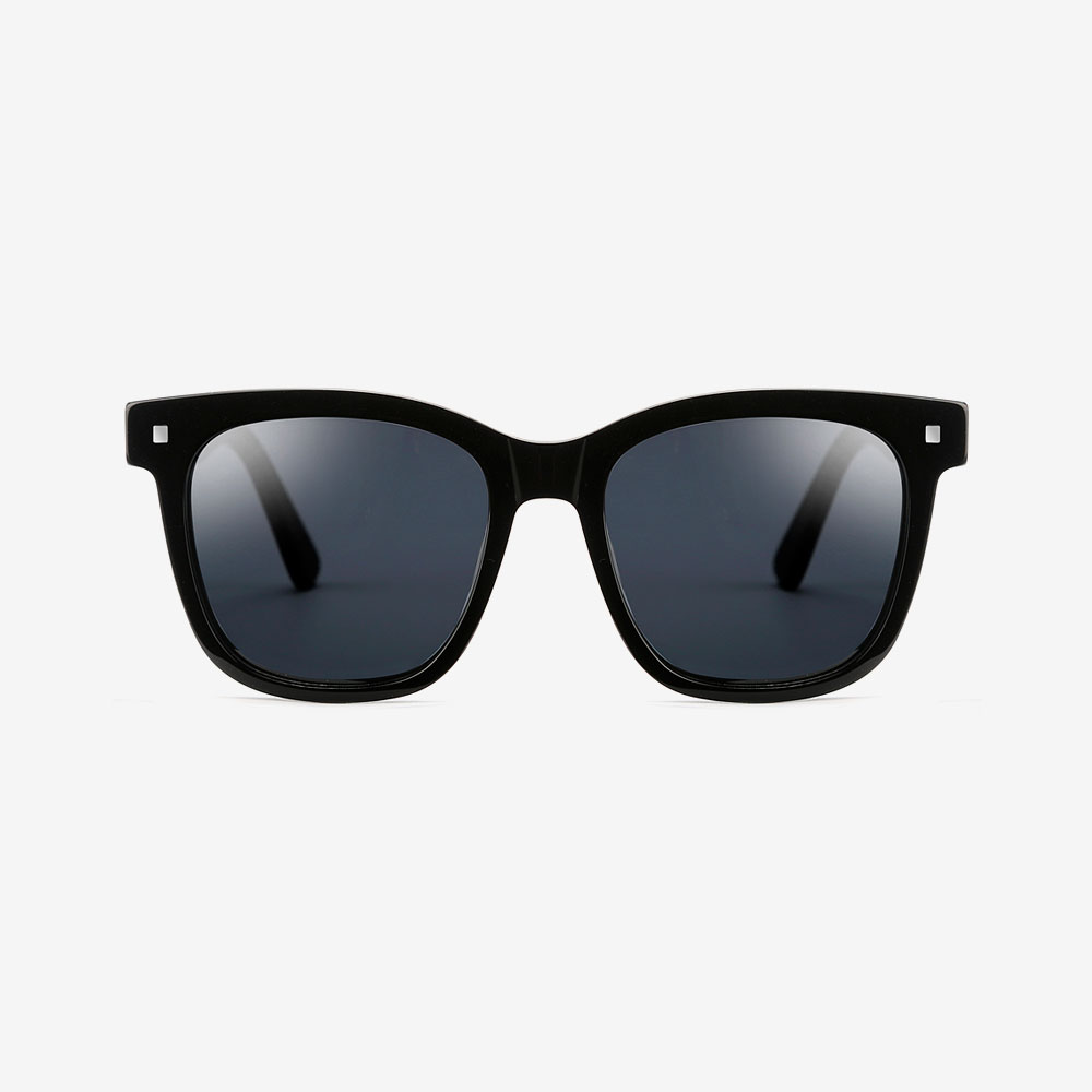 Manis Del Mar Black Front - Sunglasses